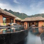 Senna Hilltop Pool Villa 2PN